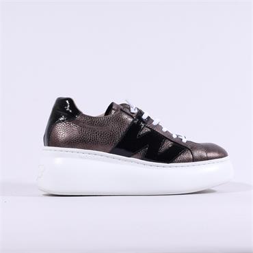 Wonders Ellen Curvy Sole Lace Trainer - Gun Metal